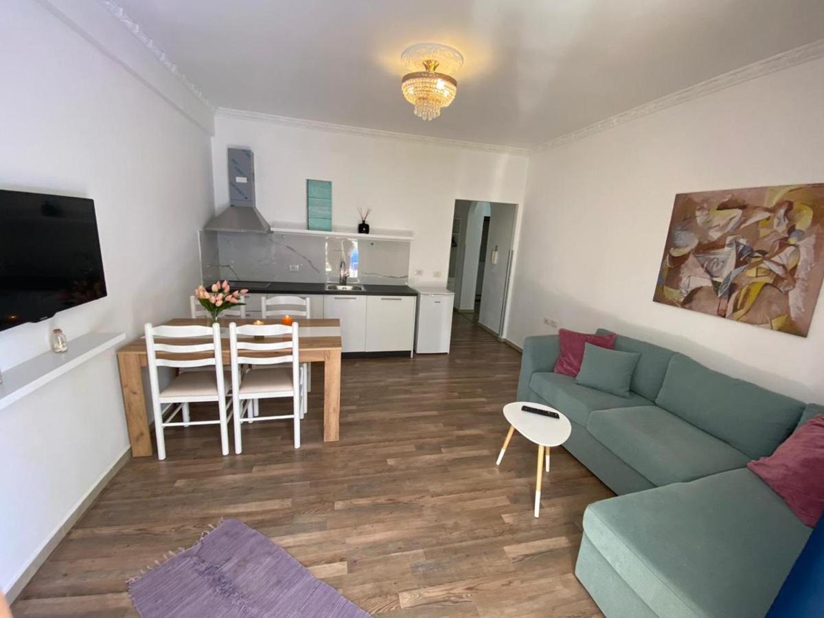 Rock Apartments Saranda Extérieur photo