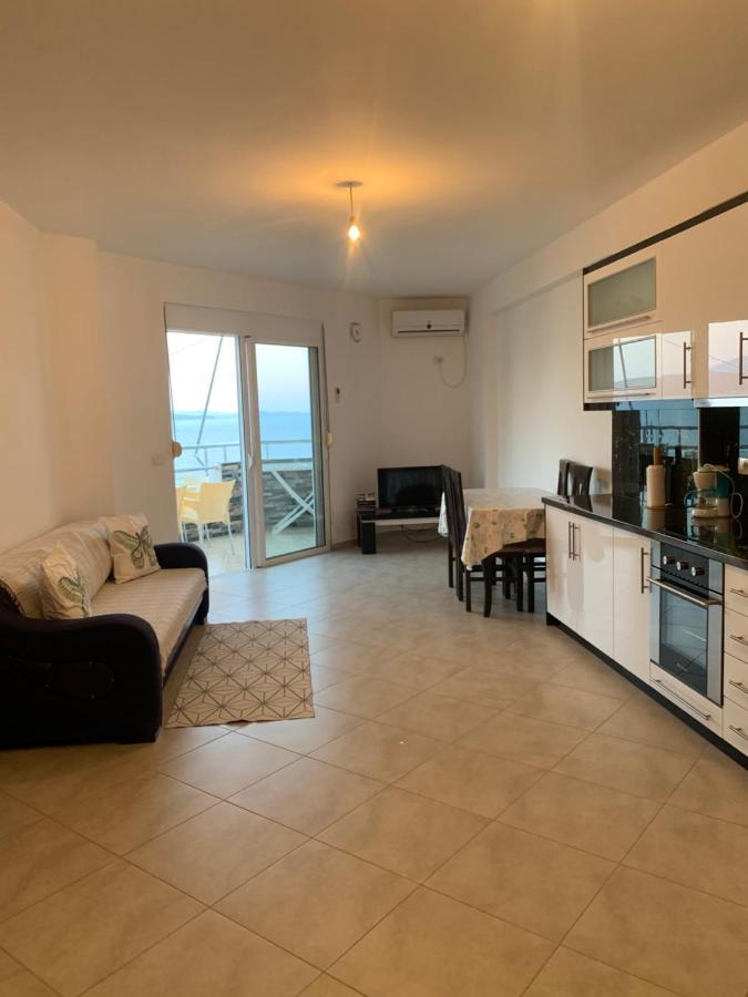 Rock Apartments Saranda Extérieur photo